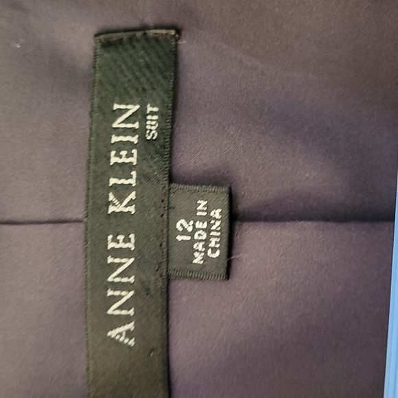 Anne Klein suit size 12 - Picture 3 of 5